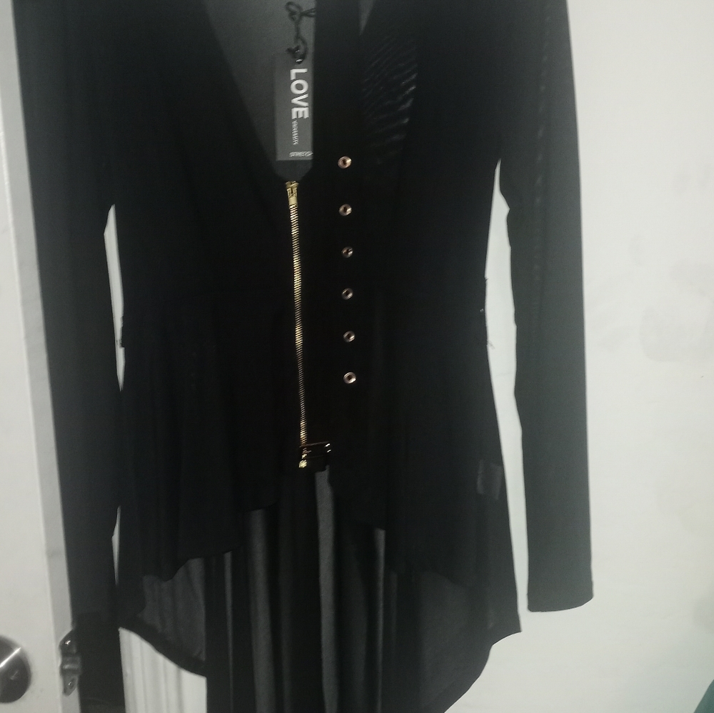 Blouse - Picture 3 of 3
